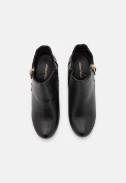 Bottines À Plateau - Black -Magasin De Sélection De Chaussures De Mode 134cb1a9a4554375b0616df961776611