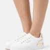Wide Fit - Baskets Basses - White 1 Wide Fit - Baskets Basses - White -Magasin De Sélection De Chaussures De Mode 2c0245e2182f477391e16293455e2a9b