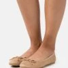 Anna Field Ballerines - Taupe 2 Anna Field Ballerines - Taupe -Magasin De Sélection De Chaussures De Mode 6406394fa9664889a4db387650ac59c3