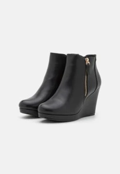 Bottines À Plateau - Black -Magasin De Sélection De Chaussures De Mode 6c04634f91504a6c8e771ab0e051126c