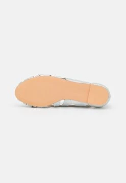 Anna Field Leather - Ballerines À Bout Ouvert - Silver 6 Anna Field Leather - Ballerines À Bout Ouvert - Silver -Magasin De Sélection De Chaussures De Mode 9ea34ebd821d467dbdc2bc566639cd9c