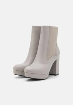Bottines À Plateau - Grey -Magasin De Sélection De Chaussures De Mode d4f8b42eaac44e12a3d8df6a74ae442d