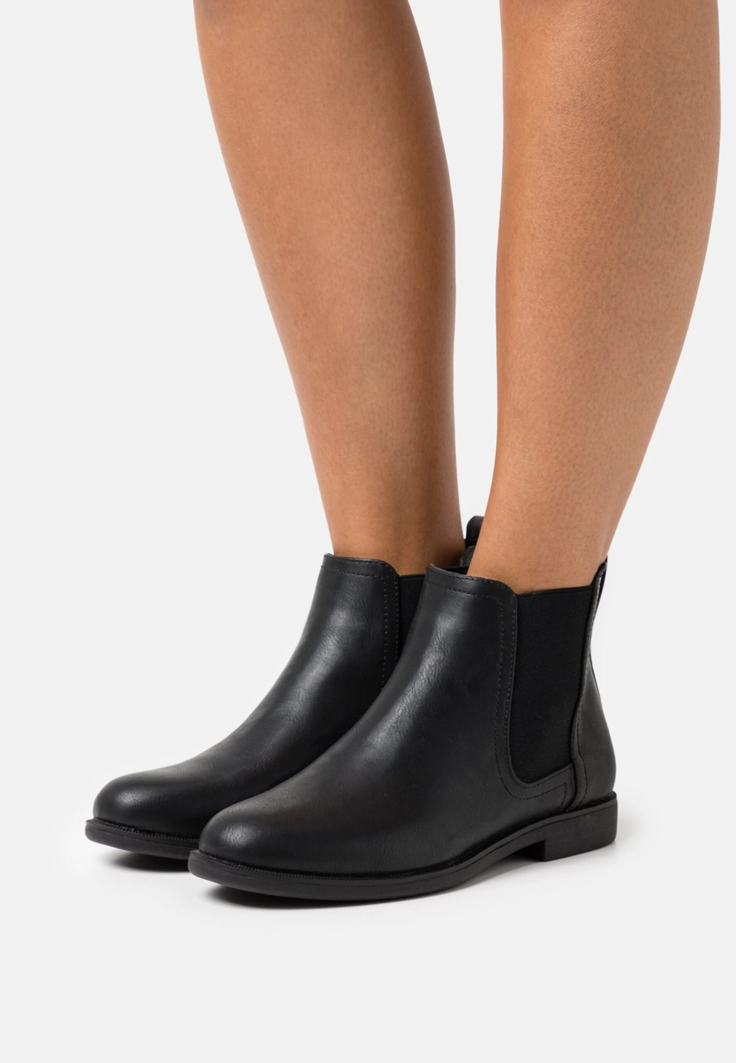 Boots À Talons - Black Boots À Talons - Black -Magasin De Sélection De Chaussures De Mode fd2bbe199321409f83e4260310cc5339 scaled